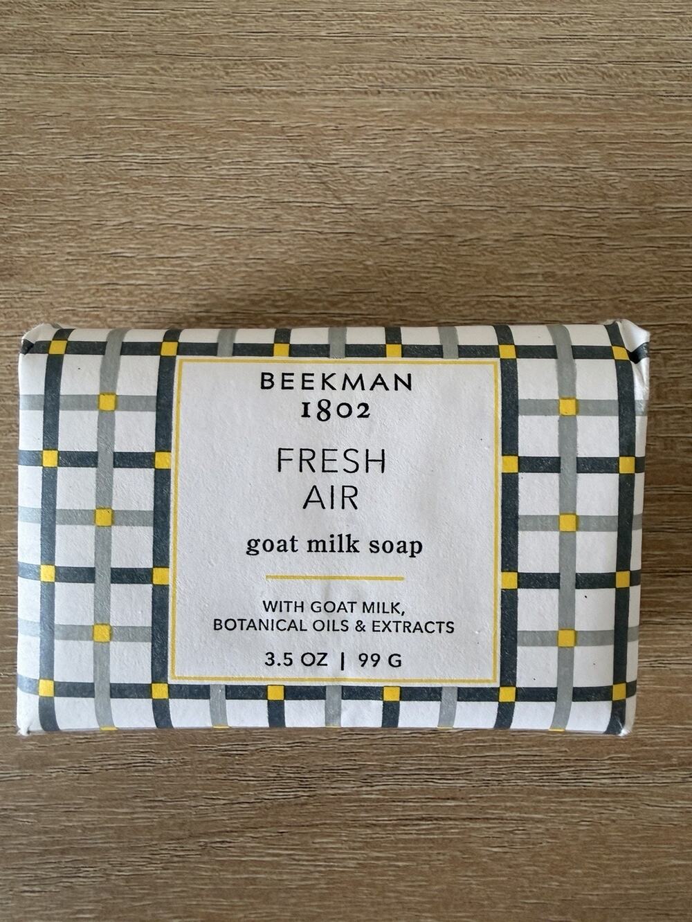 Beekman 1802 Fresh Air Goat Milk Soap 3.5 oz Palm Size New